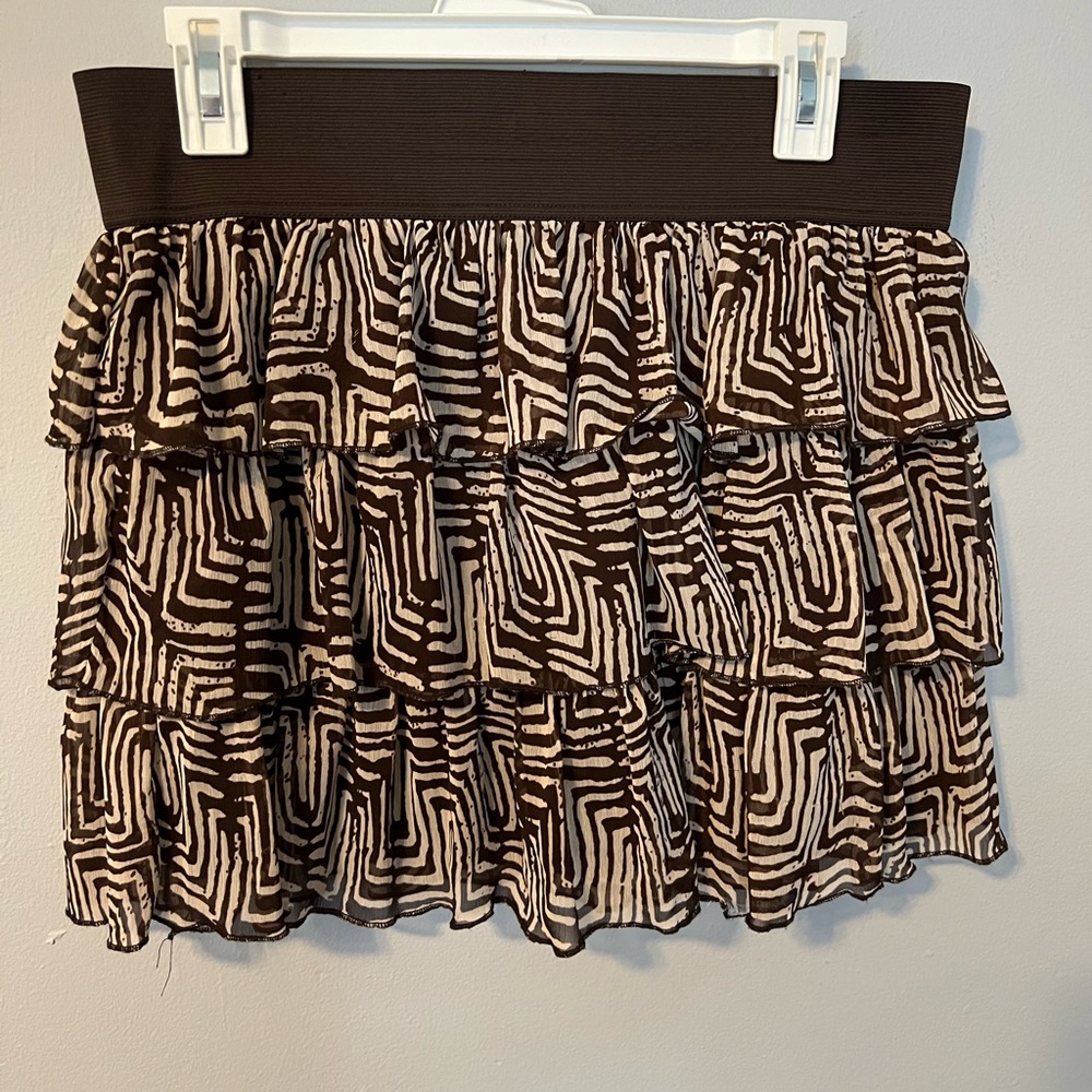 Super cute brown skirt xl